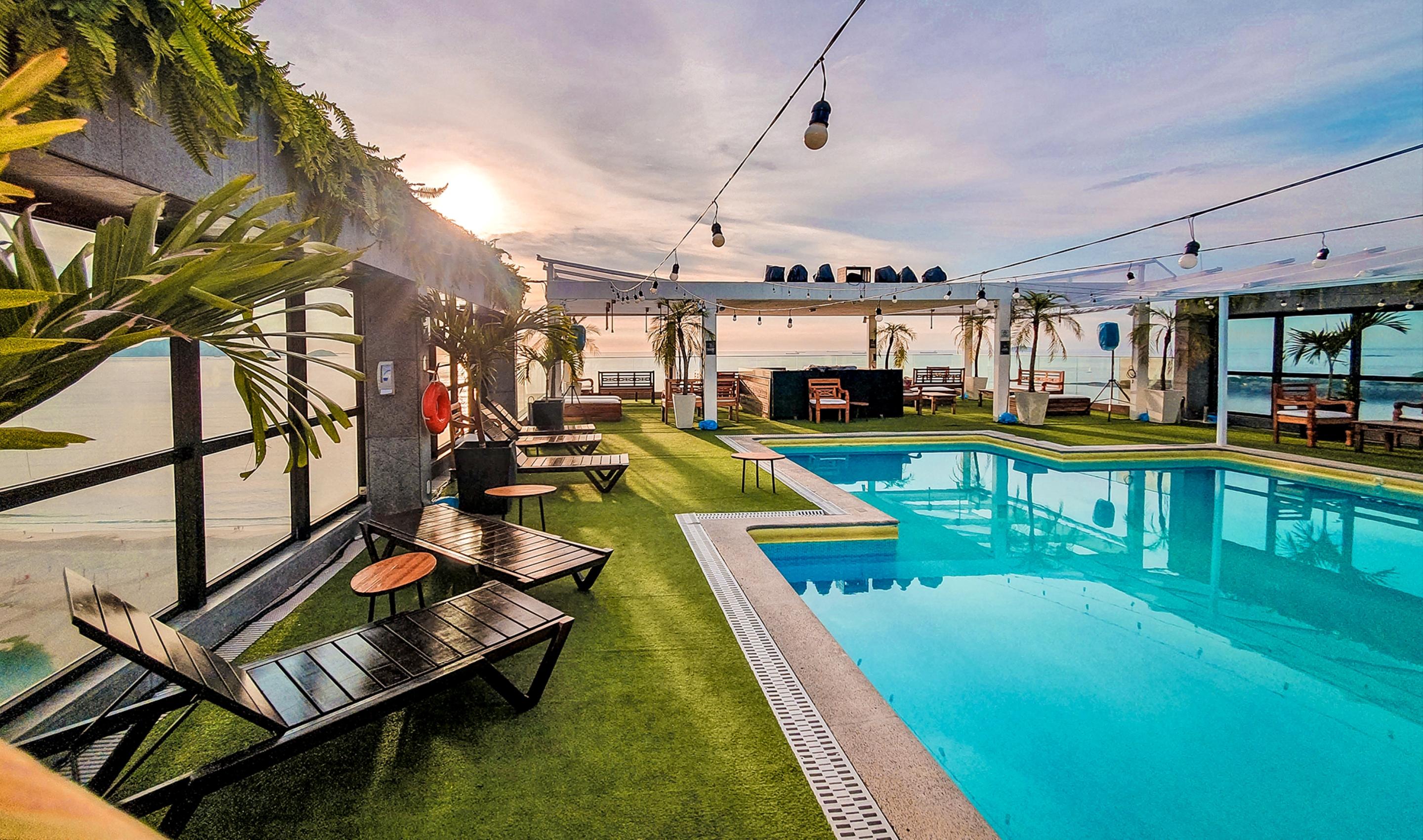 Hotel Pestana Rio Atlantica 4*